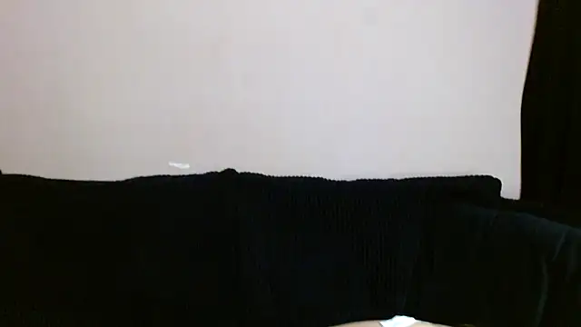   Leyla   online show from November 20, 2025, 4:40 pm