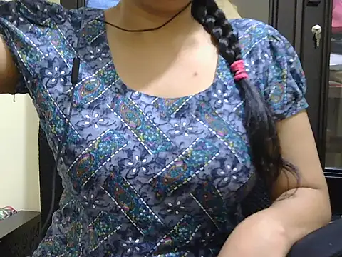 Snapshot of fairy_queen07 chatting on September 21, 2025, 12:45 am fairy queen07 online show from September 21, 2025, 12:45 am