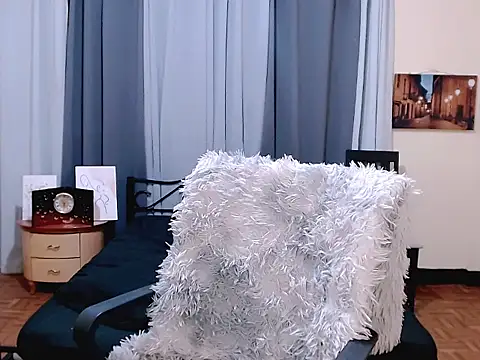 aelinhot online show from October 19, 2025, 4:29 pm