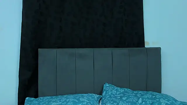 Snapshot of Candy_Velvet chatting on February 27, 2026, 12:43 am Candy Velvet online show from February 27, 2026, 12:43 am