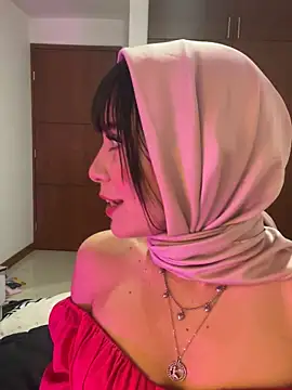 AriaBlush 18 online show from September 16, 2025, 12:11 am