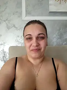 PalomaDesireee online show from February 25, 2026, 8:35 am