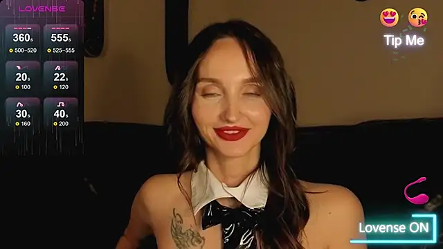 xSweetMissx online show from September 12, 2025, 8:09 pm