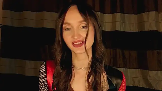 xSweetMissx online show from September 21, 2025, 10:33 pm