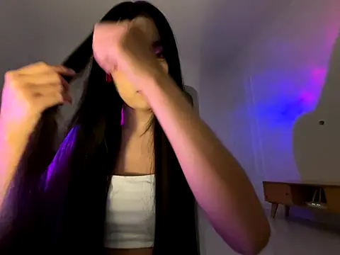 Snapshot of 77momomo chatting on September 14, 2025, 2:27 pm 77momomo online show from September 14, 2025, 2:27 pm