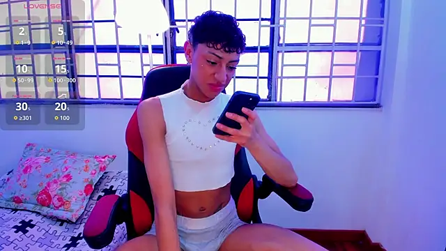 owen sexy25 online show from September 12, 2025, 7:36 pm