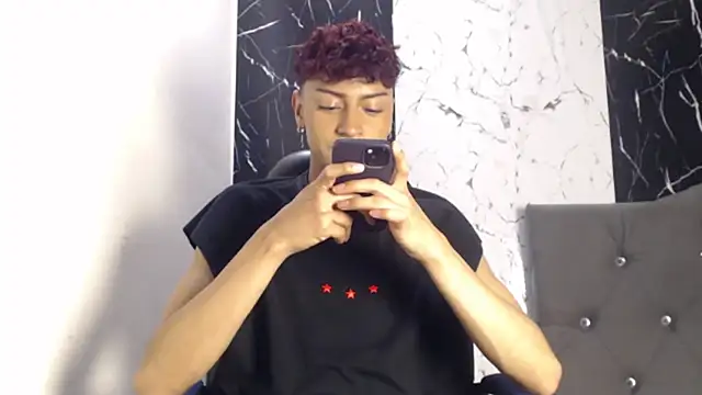 owen sexy25 online show from September 19, 2025, 8:42 pm