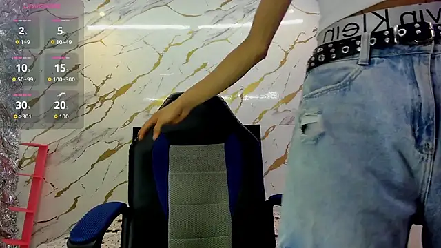 owen sexy25 online show from September 23, 2025, 7:50 pm