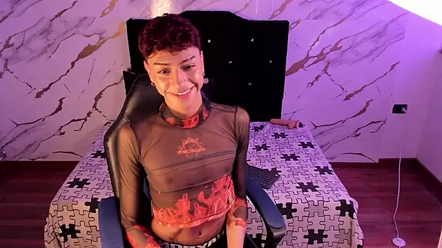 owen sexy25 online show from October 2, 2025, 8:05 pm