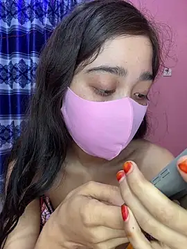 maya-Couple19 online show from April 9, 2026, 6:13 pm