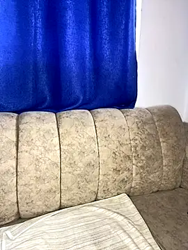 Snapshot of Its_Makena chatting on October 30, 2025, 8:27 am Its Makena online show from October 30, 2025, 8:27 am