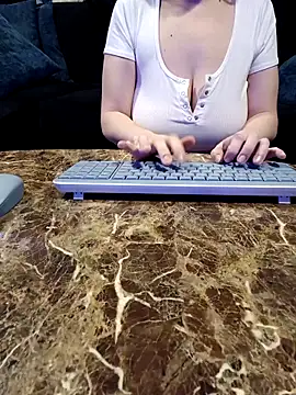 Jeannie 69 andahalf online show from February 2, 2026, 1:04 am