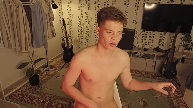 Snapshot of RusBradPitt chatting on October 20, 2025, 12:05 pm RusBradPitt online show from October 20, 2025, 12:05 pm