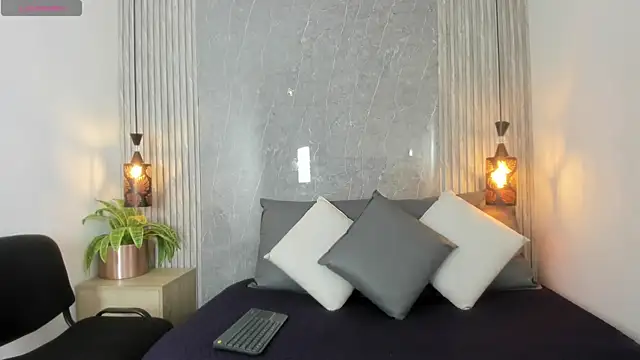 Dominic Taylor  online show from October 29, 2025, 3:31 am