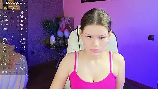 Lunamytrend online show from September 15, 2025, 12:05 pm