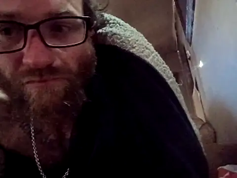 bearded cross online show from February 14, 2026, 3:42 pm