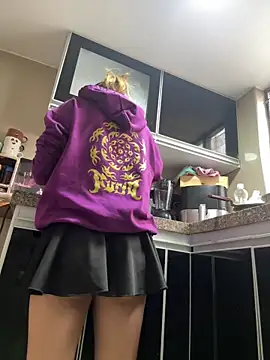 Snapshot of sabrina_rosee chatting on September 15, 2025, 1:11 pm sabrina rosee online show from September 15, 2025, 1:11 pm