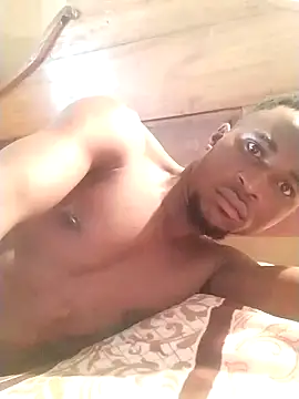 Snapshot of King00219 chatting on September 15, 2025, 5:18 am King00219 online show from September 15, 2025, 5:18 am