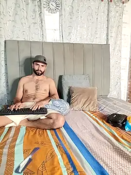 HOTEXTREMCOUPLE online show from November 25, 2025, 3:17 am