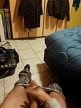 LucifertheGenius online show from December 23, 2025, 4:10 am