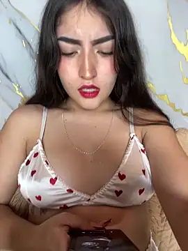 Gaby-Herrera online show from September 26, 2025, 8:24 pm