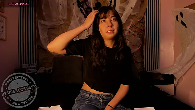 Desire Ecstasy online show from October 26, 2025, 1:28 pm