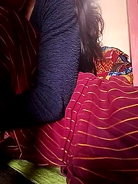 Snapshot of Hut_rotu_cute chatting on May 22, 2026, 4:41 am Hut rotu cute online show from May 22, 2026, 4:41 am
