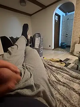 bigdicksklave online show from December 5, 2025, 11:30 am