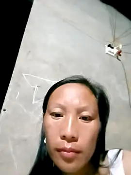 Lisa pusy online show from September 24, 2025, 10:02 pm