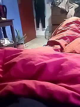 QJHoElyking online show from October 15, 2025, 6:46 am