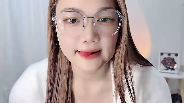 Dec-7758 online show from September 23, 2025, 6:11 pm