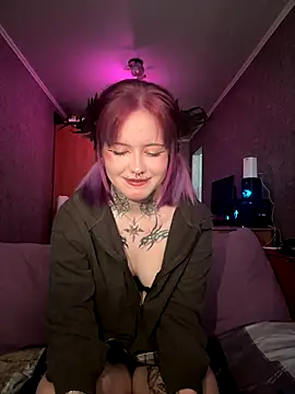 n1ghtcloud online show from October 10, 2025, 6:01 am