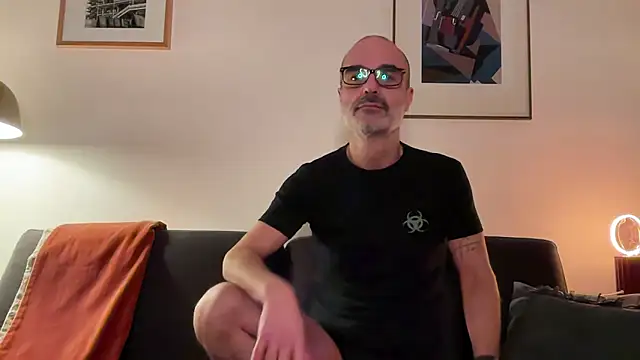 Milkywaymen online show from January 7, 2026, 6:43 pm