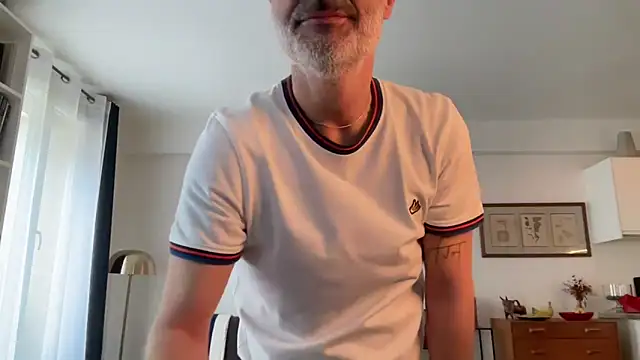 Milkywaymen online show from May 16, 2026, 11:20 am