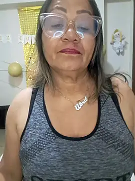 Vickysweeeettt online show from July 1, 2026, 1:18 am