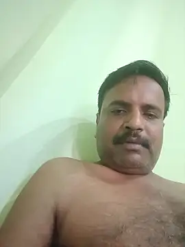 vardh033 online show from September 30, 2025, 5:23 am