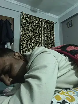 vardh033 online show from November 24, 2025, 5:45 pm