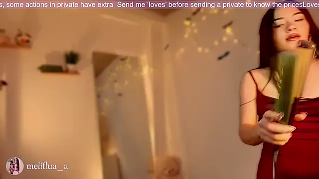 Snapshot of Melifluaa chatting on October 24, 2025, 6:48 pm Melifluaa online show from October 24, 2025, 6:48 pm