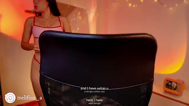 Snapshot of Melifluaa chatting on November 19, 2025, 12:16 pm Melifluaa online show from November 19, 2025, 12:16 pm