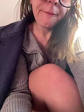 ladywithbigass online show from February 10, 2025, 12:50 pm