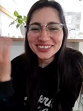 LolatuMiel online show from September 19, 2025, 1:56 pm