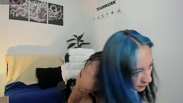 Lilith morgan01 online show from November 18, 2025, 8:46 pm