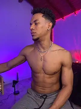 RickKrong  online show from September 26, 2025, 8:57 pm