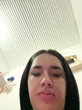 Luciaparker03 online show from October 27, 2025, 1:26 pm