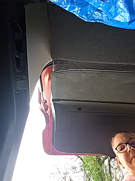 Swiss Lady online show from December 5, 2025, 1:31 pm