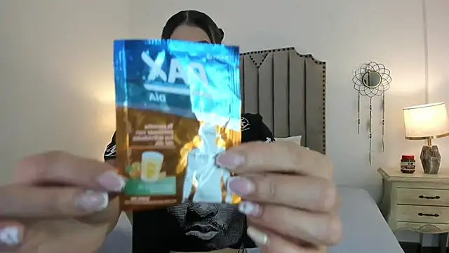 LanaFerrer online show from November 4, 2025, 7:57 pm