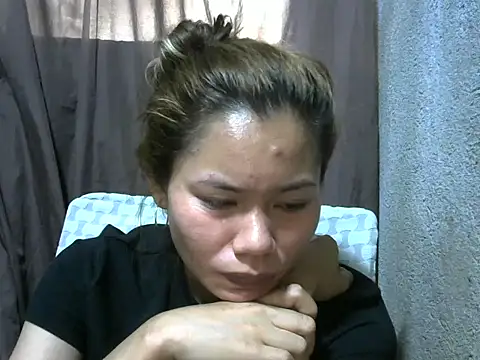 Sweeetgurll online show from February 26, 2026, 3:27 am