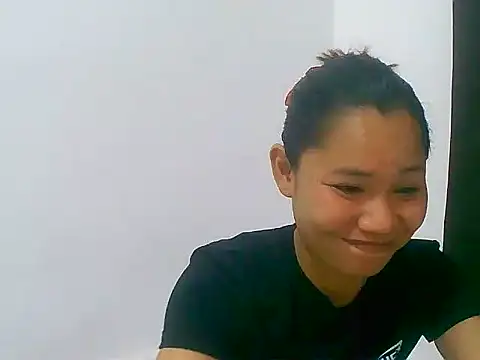Snapshot of Sweeetgurll chatting on June 29, 2026, 10:37 am Sweeetgurll online show from June 29, 2026, 10:37 am