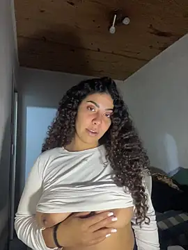 Snapshot of A_maddy chatting on June 13, 2026, 7:12 pm A maddy online show from June 13, 2026, 7:12 pm