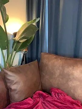 Canneela online show from October 2, 2025, 3:19 pm